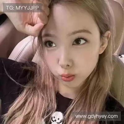 郜崧蒙